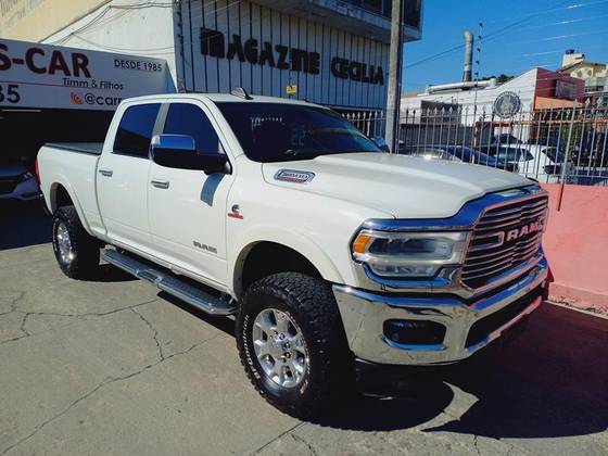 RAM 2500 6.7 I6 TURBO DIESEL LARAMIE CD 4X4 AUTOMÁTICO